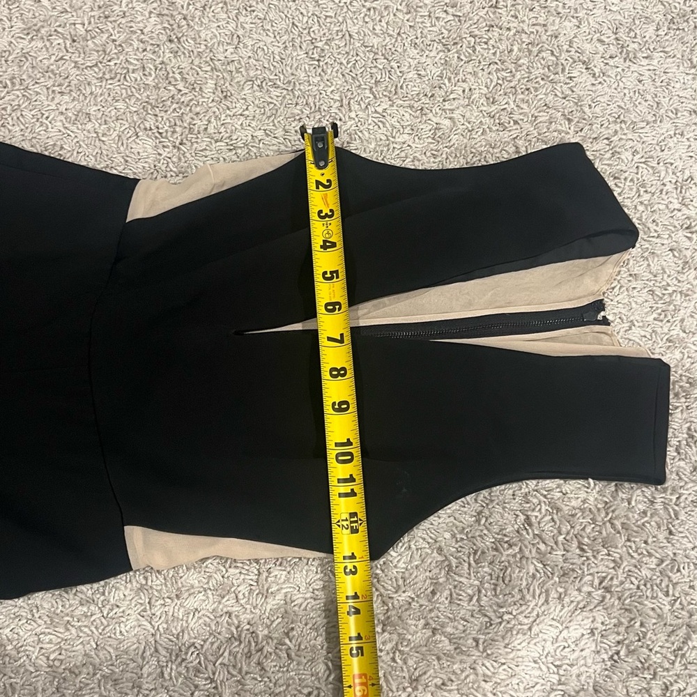 Alice + Olivia Black Wide-Leg Jumpsuit with Deep V-Neckline (FLAWED) - Picture 14 of 17